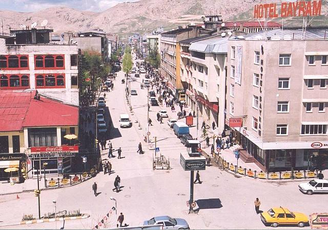 1990 lı Yıllar Cumhuriyet Caddesi